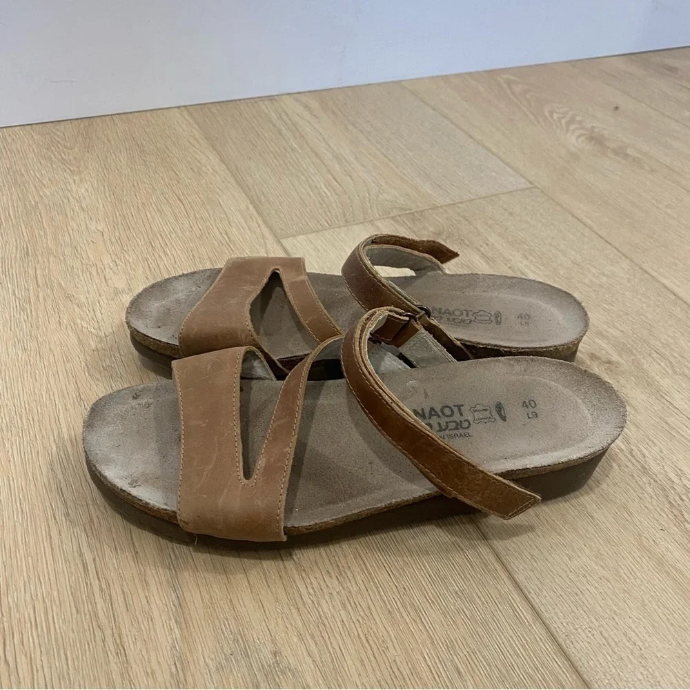 Naot Gabriela Tan Leather Strappy Sandals